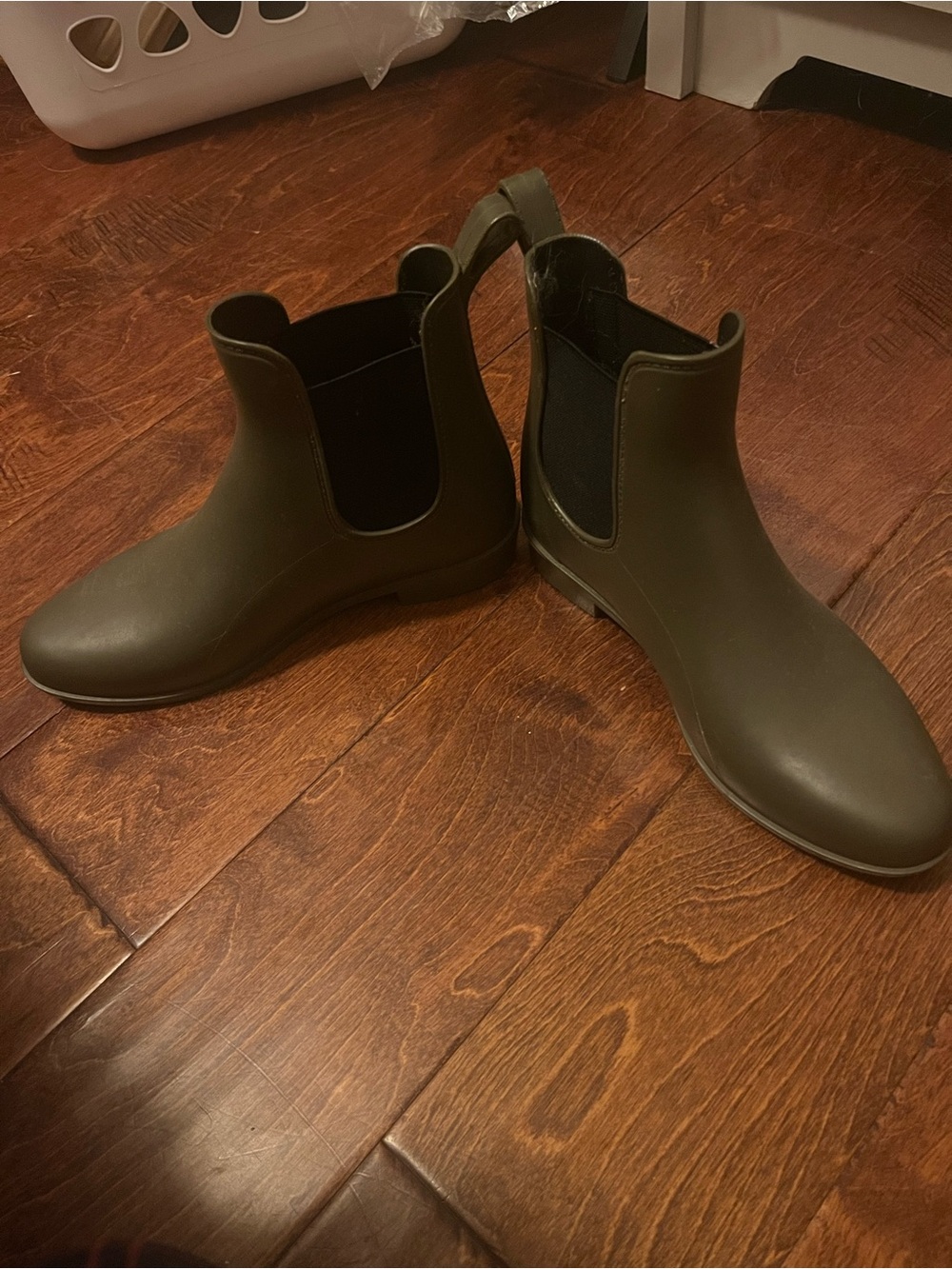 Women’s Chelsea Rain Boots - Olive